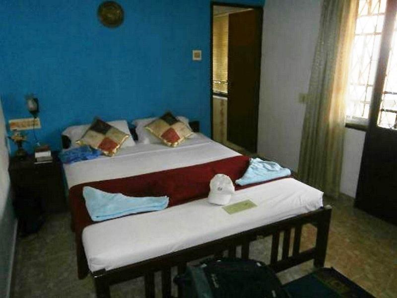 Lazar Residency Homestay Kochi エクステリア 写真