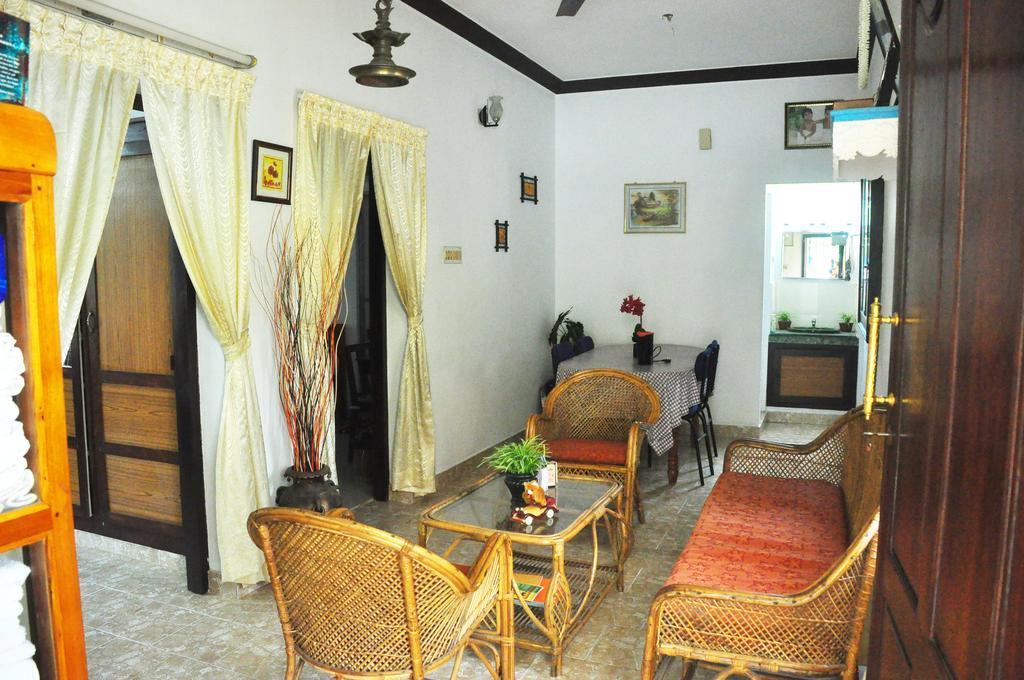 Lazar Residency Homestay Kochi エクステリア 写真