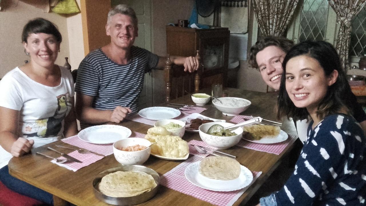 Lazar Residency Homestay Kochi エクステリア 写真