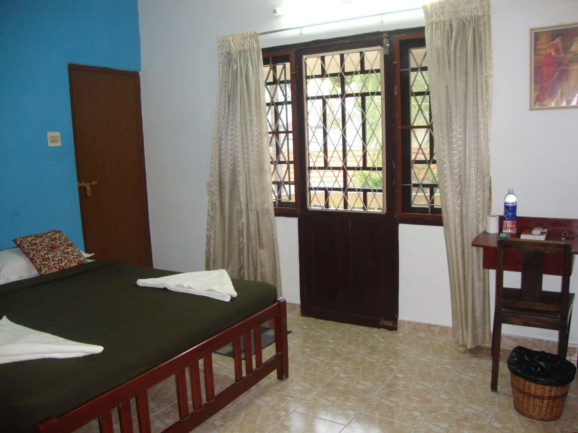 Lazar Residency Homestay Kochi エクステリア 写真