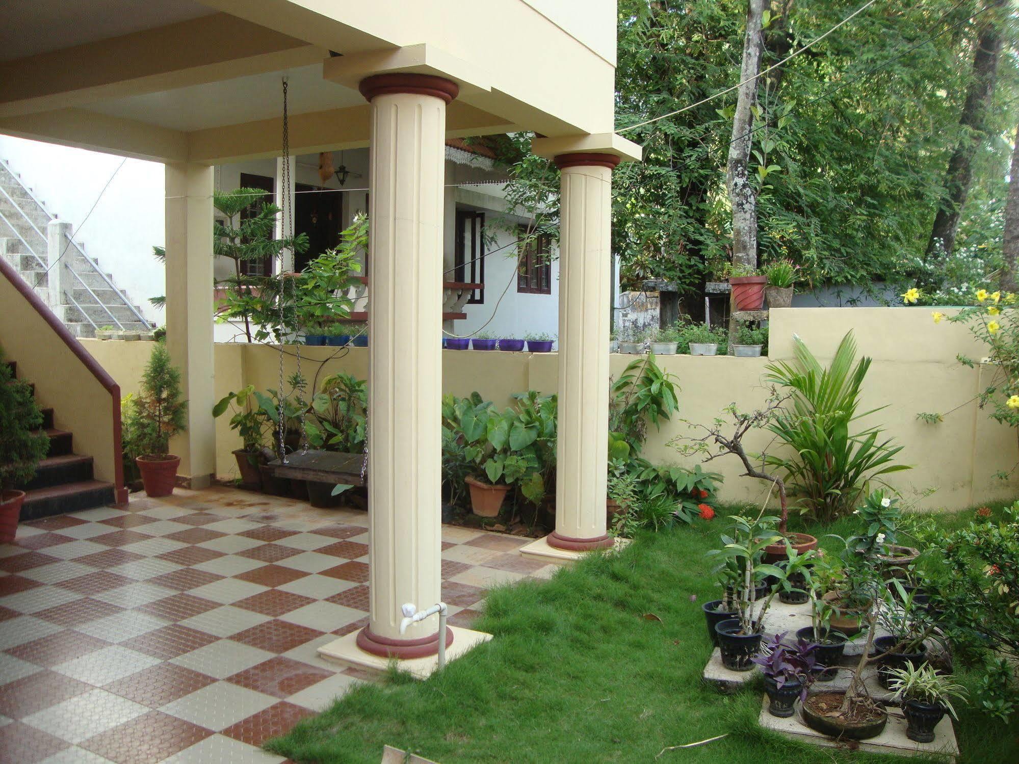 Lazar Residency Homestay Kochi エクステリア 写真